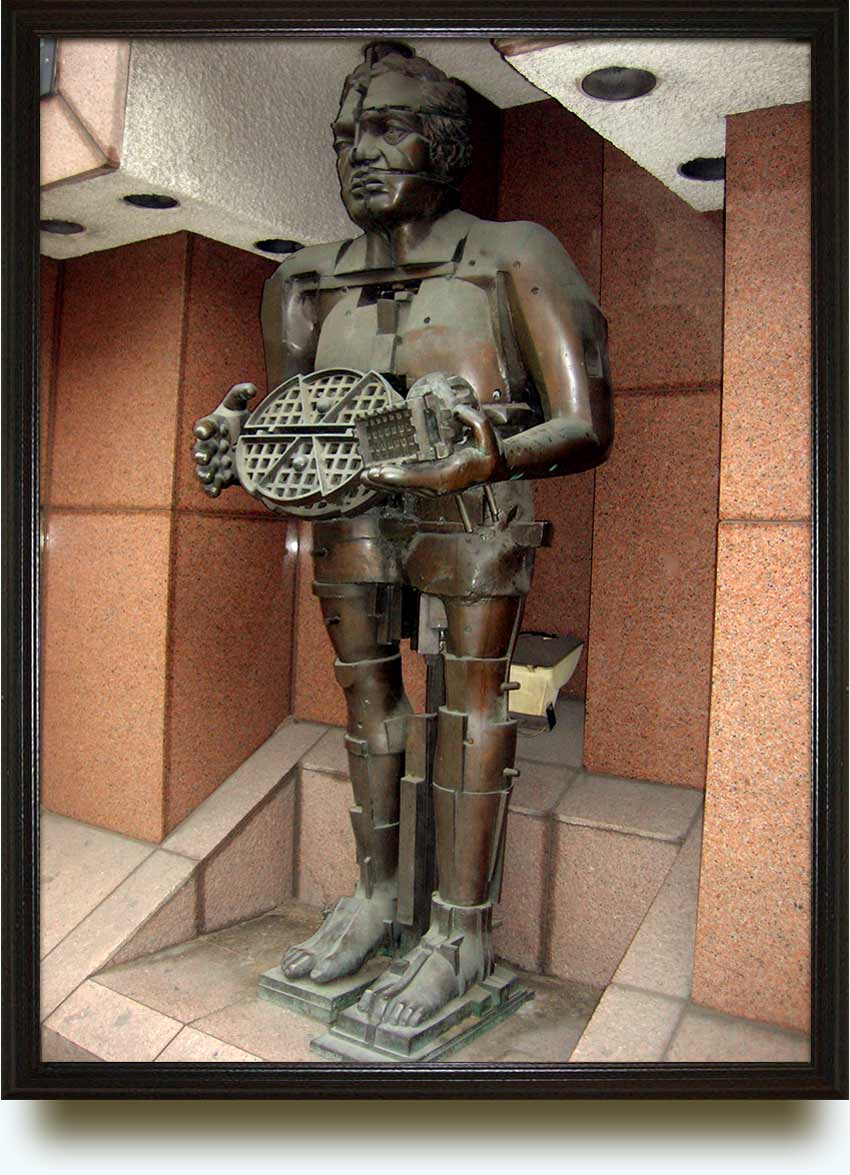 Eduardo Luigi Paolozzi (1924, Edinburgh, Scotland – 2005, London). The Artist as Hephaestus (self-portrait).
 1987. Bronze. 34–36 High Holborn, London WC1