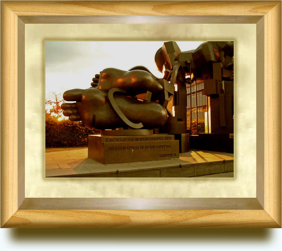 Eduardo Luigi Paolozzi (1924, Edinburgh, Scotland – 2005, London). The Wealth of Nations. 1992–1993. Bronze. Dimensions: at 3.5 m high by 5.5 m; weight 15 tonnes. South Gyle, Edinburgh, Scotland. The enscription reads „Knowledge is wonderful, but imagination is even better. Einstein“ http://www.flickr.com/photos/colinangusmackay/43342031/