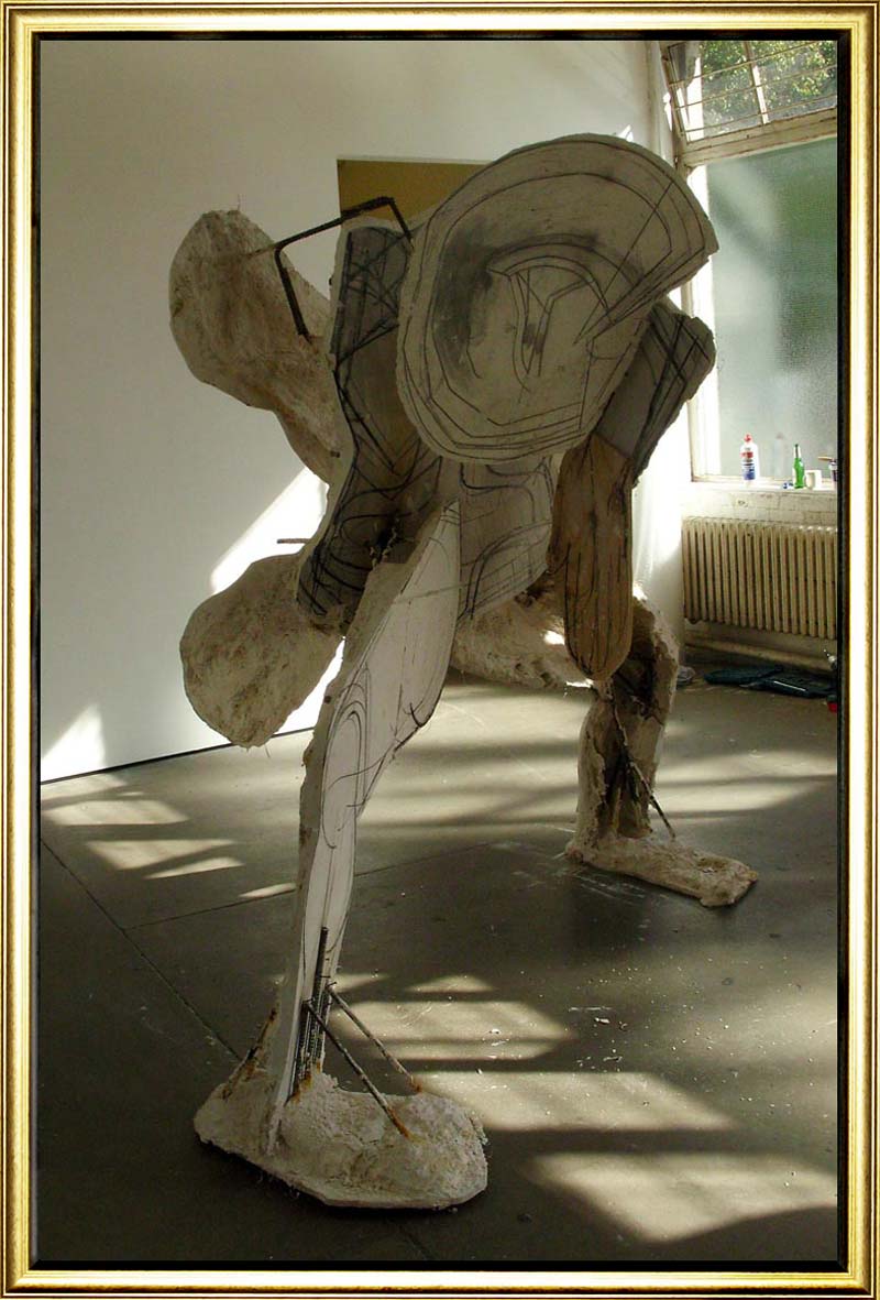 Thomas Houseago (b. 1972  in Leeds, lives and works in Los Angeles). Figure 1. 2008. Wood, graphite, tuf-cal, hemp, iron, oil stick. 221×221×132.1 cm.